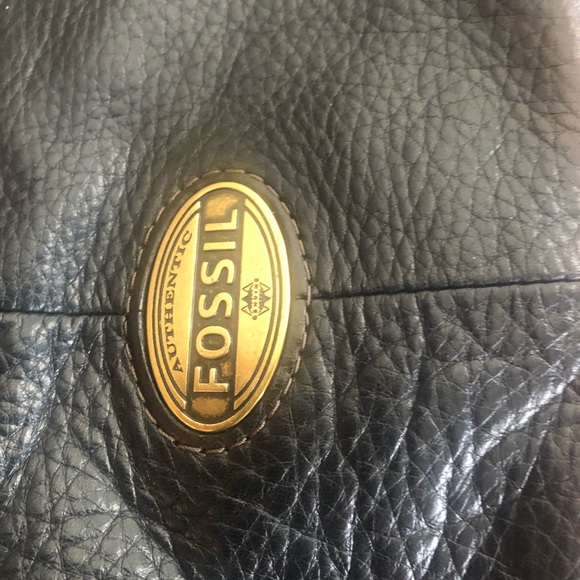 Fossil Leather Crossbody Handbag - Picture 4 of 16